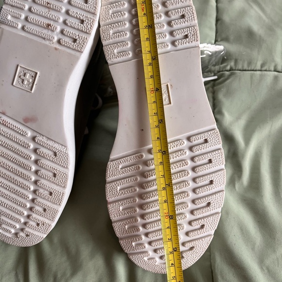 Dr. Martens Baynes Gray High-Top Sneakers - Picture 4 of 10